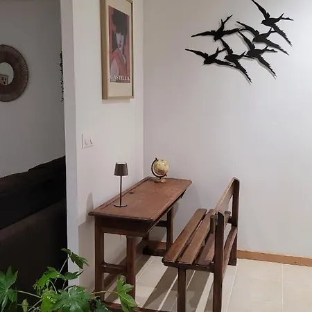 Maison Familiale 6 Personnes Terrasse Couverte Et Jardin Prive *